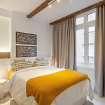 1ª Linea De Playa, Estudio Nuevo Pareja פואנגירולה