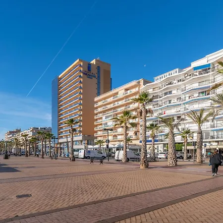 1ª Linea De Playa, Estudio Nuevo Pareja